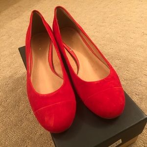 Halogen Havivian-Lea Red suede